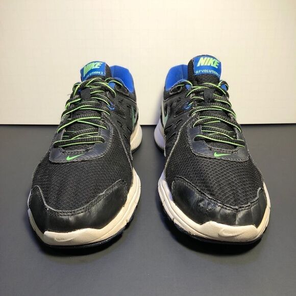Womens NIKE Revolution 2 Black Running Shoes / Size 9 - Picture 3 of 9